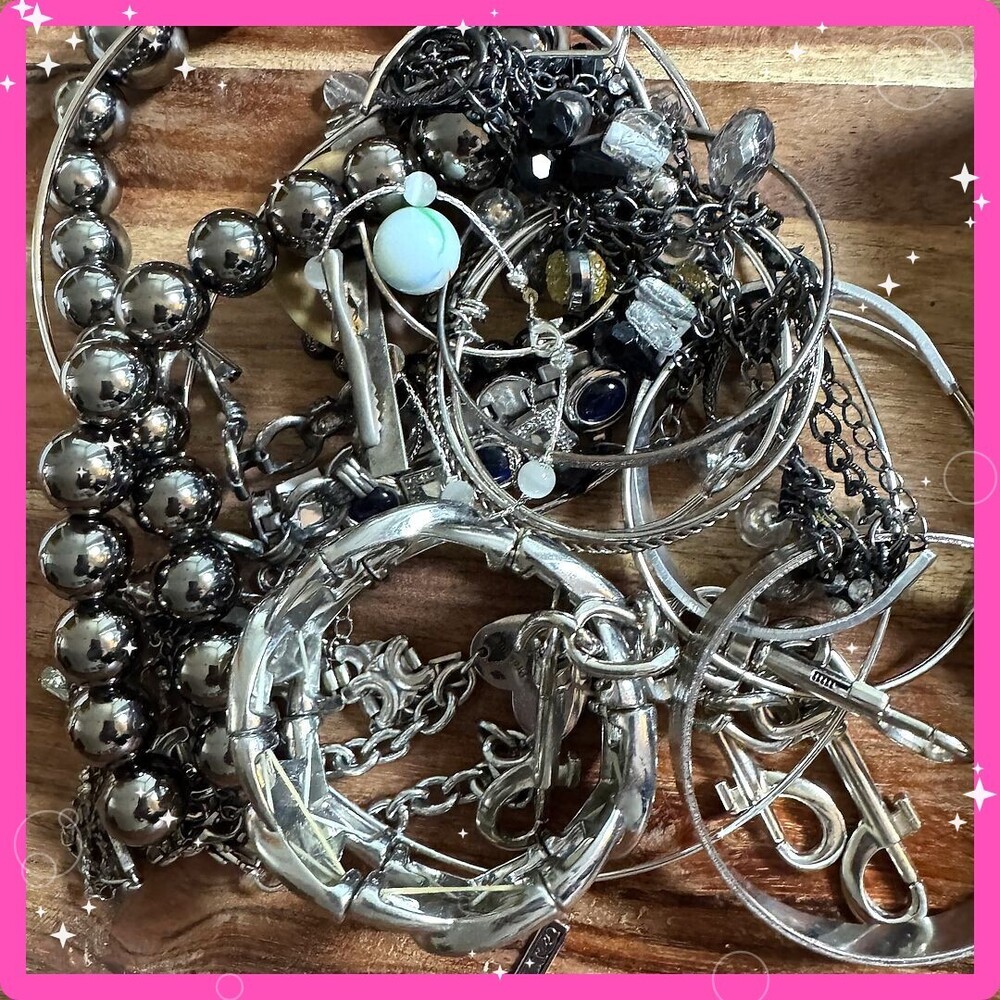 ⚜️ Jewelry Lot | Y2K Silver Bangles, Beads, Chains | Make offer! 🩷